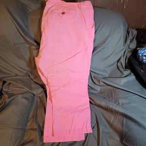 Bright pink cropped pants